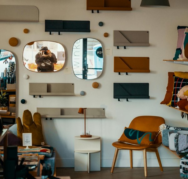 Papier peint chambre bébé : guide pour une déco apaisante et ludique